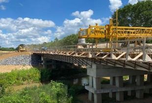 Ingrams Mill Rd Bridge construction